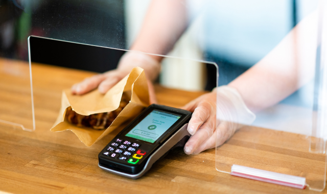 Why Retail POS Sneeze Guards Are Essential thumbnail